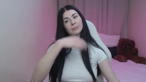 milasecretsss online show from April 23, 7:16 am