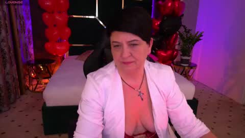 milaskyy online show from February 16, 2:43 pm