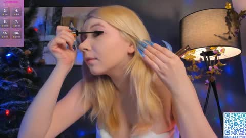 Mila online show from December 23, 3:18 am