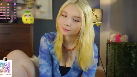 Mila online show from March 4, 3:33 am
