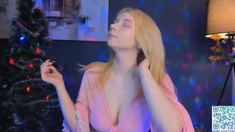 Mila online show from December 26, 3:27 am