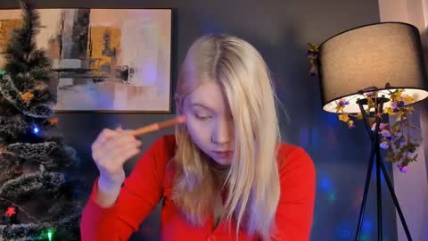 Mila online show from December 29, 3:11 am
