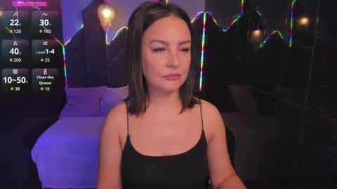 Snapshot of milena_mellow chatting on October 10, 8:58 pm Milena online show from October 10, 8:58 pm