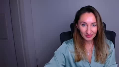 Milena online show from December 17, 8:51 am