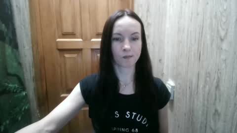 miliah online show from February 21, 8:05 pm