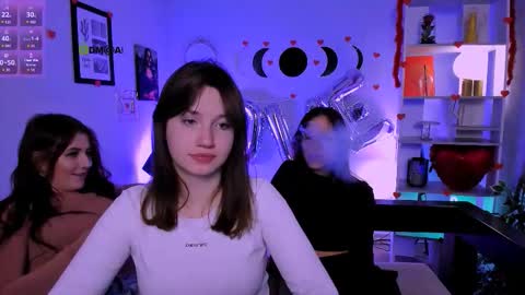 Mila online show from February 9, 4:04 am