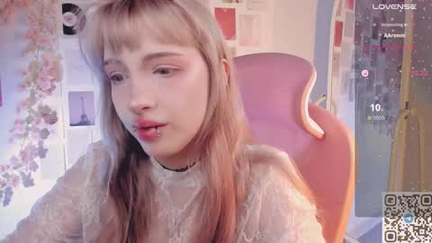 milkmorii online show from September 29, 7:08 pm