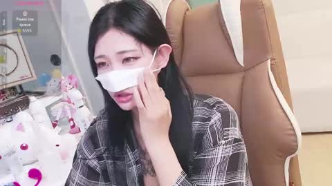 milksola online show from May 28, 10:24 am