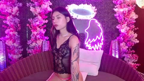 MILLA online show from December 11, 1:06 pm
