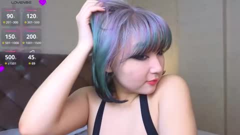 Snapshot of milla_waves chatting on March 8, 1:55 pm Milla or just Mi online show from March 8, 1:55 pm