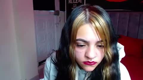 Violeta online show from January 23, 5:21 pm