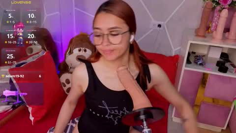 milleyjones_ online show from November 5, 8:25 pm