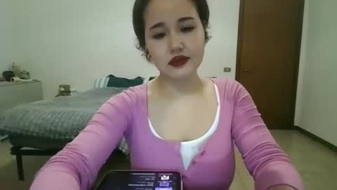 milli2405 online show from January 28, 10:01 pm