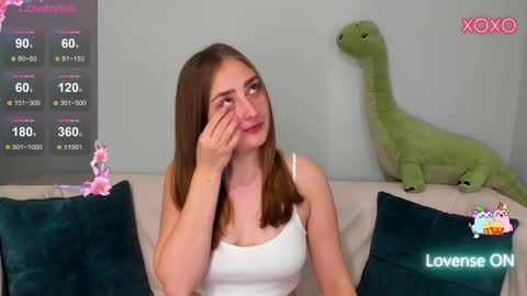 Milly online show from February 12, 2:02 am