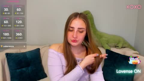 millibrooksss online show from April 23, 2:08 am
