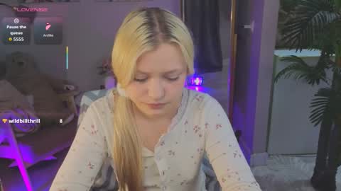 Millie online show from October 10, 9:09 pm