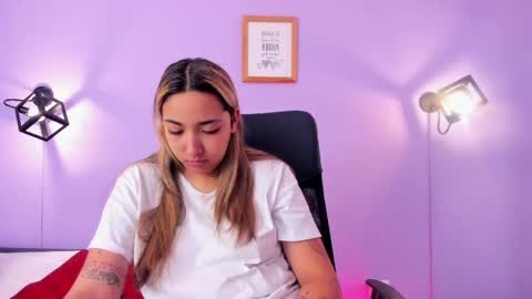 Millie online show from May 5, 12:19 pm