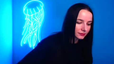 Snapshot of milly_liss chatting on February 18, 6:37 am Milly online show from February 18, 6:37 am