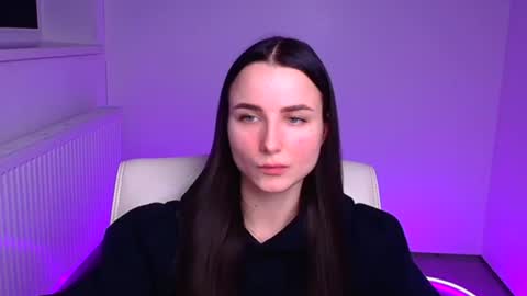 Snapshot of milly_liss chatting on February 3, 12:14 pm Milly online show from February 3, 12:14 pm