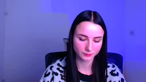 Snapshot of milly_liss chatting on January 21, 12:29 pm Milly online show from January 21, 12:29 pm