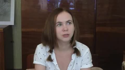 Mila online show from September 9, 3:23 pm