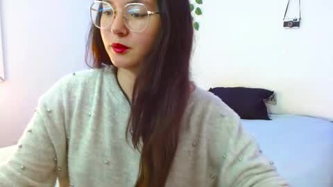 mily_baker online show from December 18, 6:25 pm