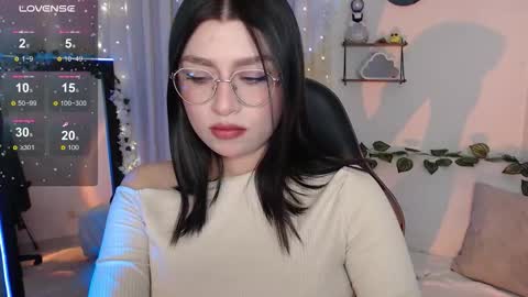 Mily online show from November 21, 2:46 am