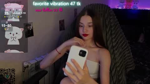 Emily online show from November 28, 6:00 pm