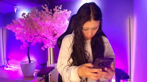 Milly  online show from October 6, 12:22 pm