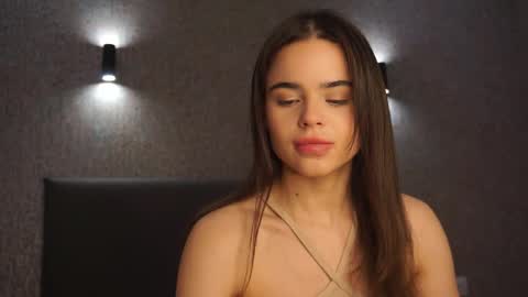 Linda online show from February 26, 1:54 pm