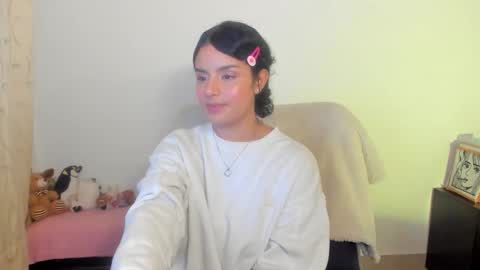 Mimii  online show from May 18, 2:43 am