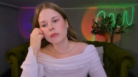 Kelly online show from December 3, 6:13 am