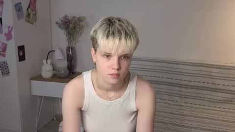 Sonya online show from October 22, 2:22 pm