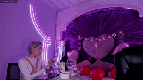 Minji online show from February 16, 3:26 am
