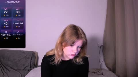 hi Im Mina  online show from December 24, 2:21 am