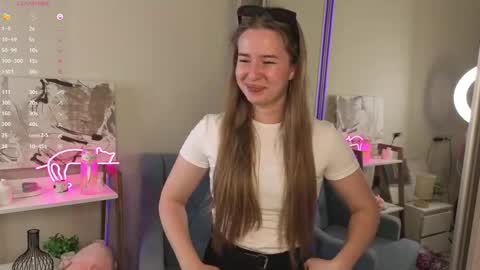 Milly online show from September 16, 2:58 pm