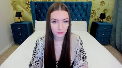 minchelskatrina online show from January 2, 10:16 am
