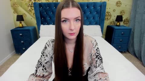minchelskatrina online show from January 8, 9:32 am