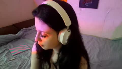 Mindy online show from March 6, 3:12 am