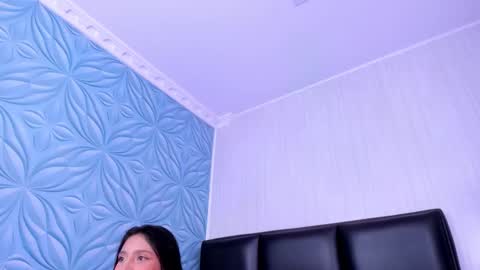 minigoddess_ online show from October 11, 3:44 am