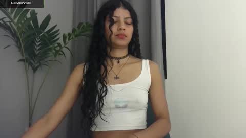 Snapshot of minikunis chatting on October 19, 11:18 pm   Mini Mila Kunis ft Ashton Katchero. Follow me to stay in touch  online show from October 19, 11:18 pm