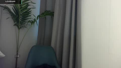 Snapshot of minikunis chatting on October 20, 11:19 pm   Mini Mila Kunis ft Ashton Katchero. Follow me to stay in touch  online show from October 20, 11:19 pm