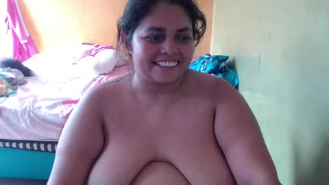 Andrea online show from May 8, 7:05 pm