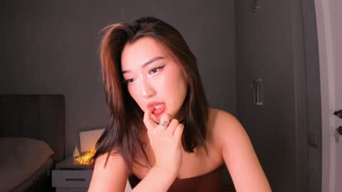 Snapshot of minnie_jin chatting on February 5, 2:16 pm minnie_jin online show from February 5, 2:16 pm