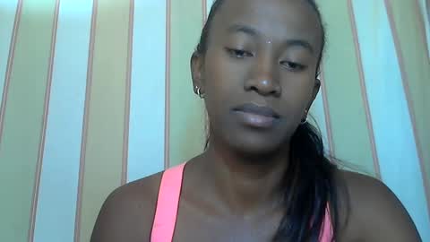 minouch211907 online show from January 17, 7:19 am