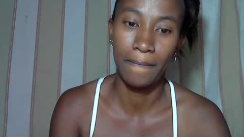minouch211907 online show from January 27, 9:55 pm