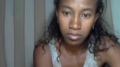 minouch211907 online show from February 18, 3:10 am