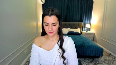 Jessi online show from September 19, 1:10 pm