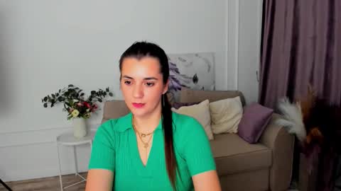 Jessi online show from September 30, 7:52 pm