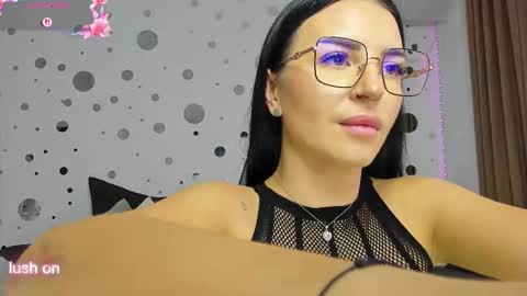 mira_fantasy online show from September 13, 5:26 am